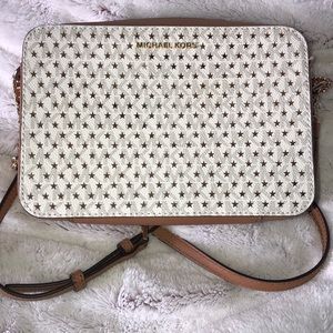 NEW Michael Kors Ginny Crossbody (Vanilla)